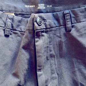 Old Navy Men’s 38x32 Navy Chinos